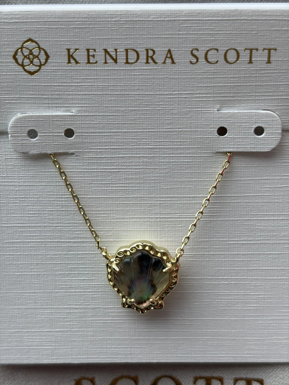 Kendra Scott Shell Necklace